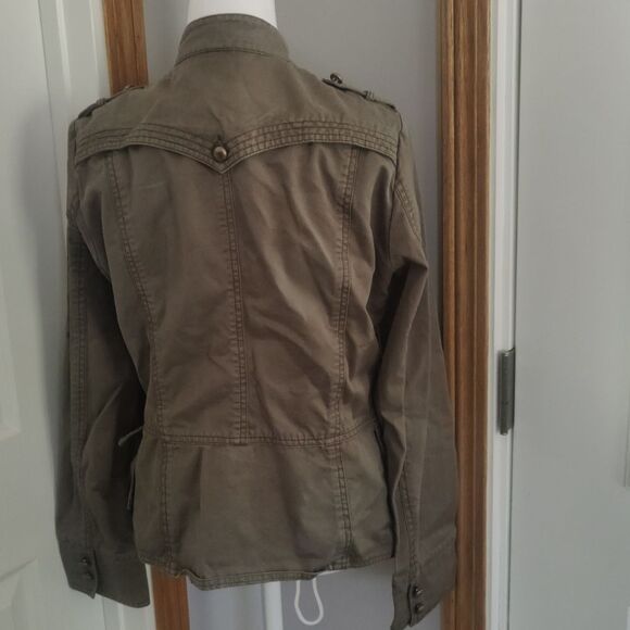 Divided by H&M Military style jacket size 12 clasp closure - Picture 5 of 7